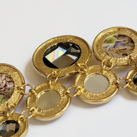 Y2K Golden Tone Reflective Statement Necklace - Chic Vintage Accessory - Picture 6 of 10